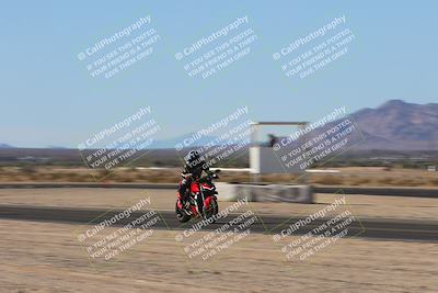 media/Dec-05-2024-Racers Edge (Thu) [[e102e0690b]]/3-B Group/Session 1 Speed Pans/